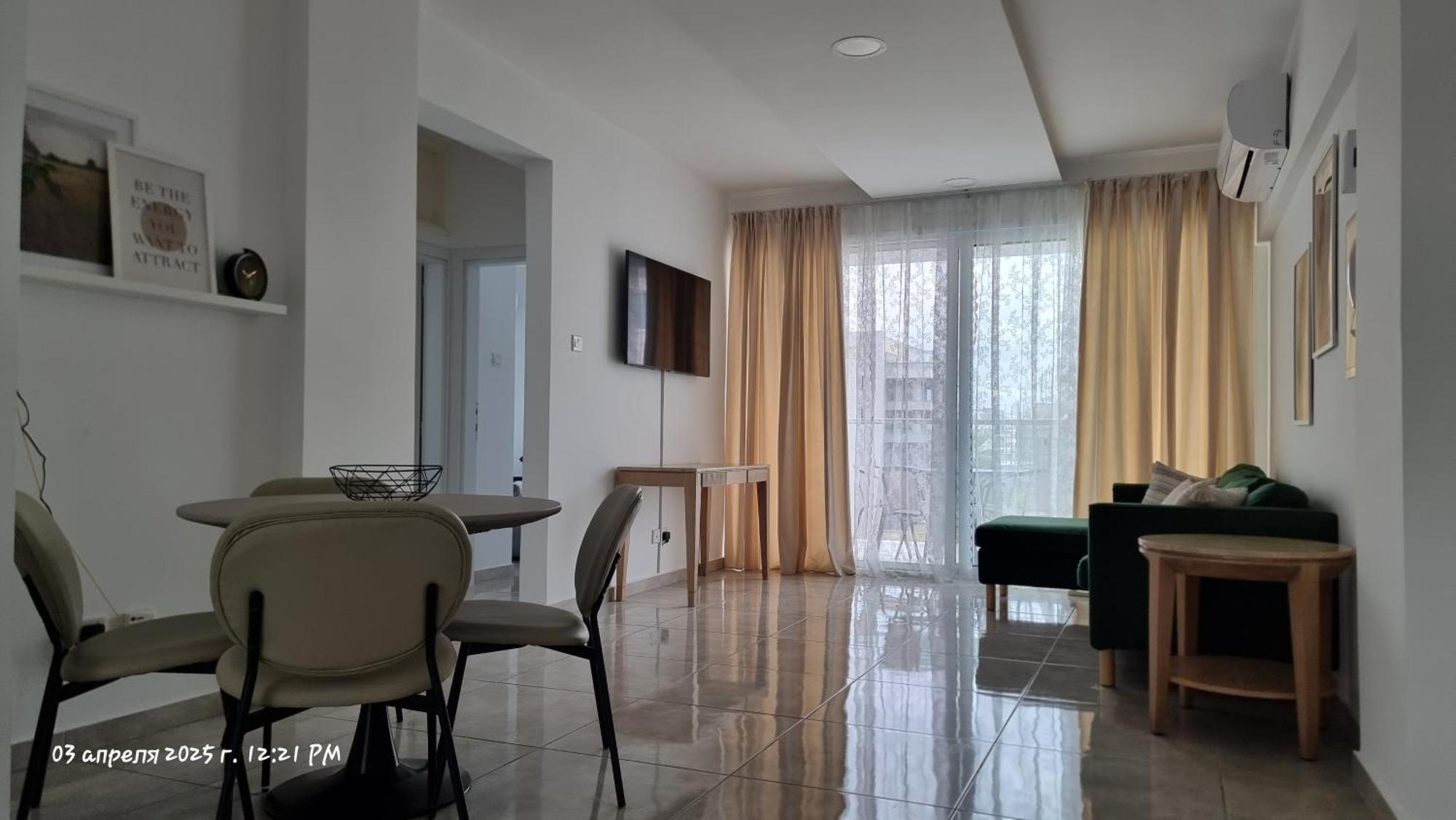 Sweet Apartment'S Limassol Bagian luar foto