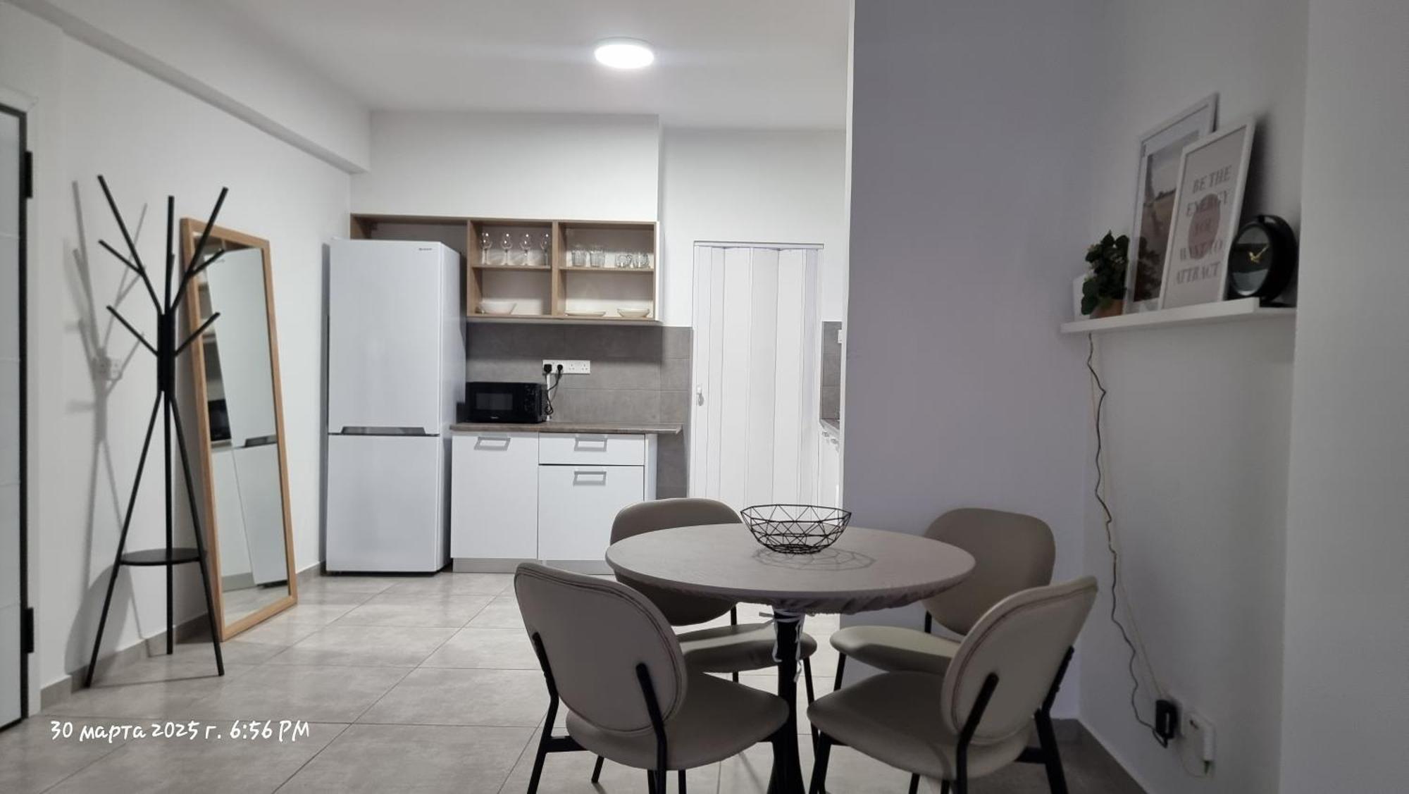 Sweet Apartment'S Limassol Bagian luar foto